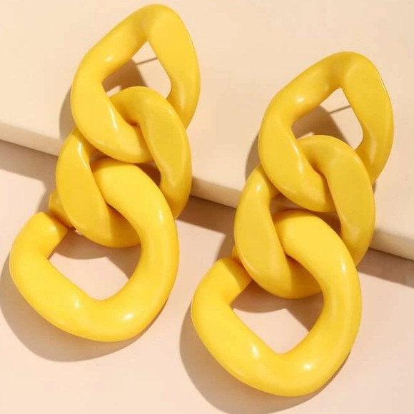 Acrylic Yellow Chain Earrings - Picture 3 of 5
